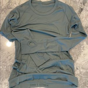 Lululemon Swiftly Tech Long Sleeve 2.0, sz 6